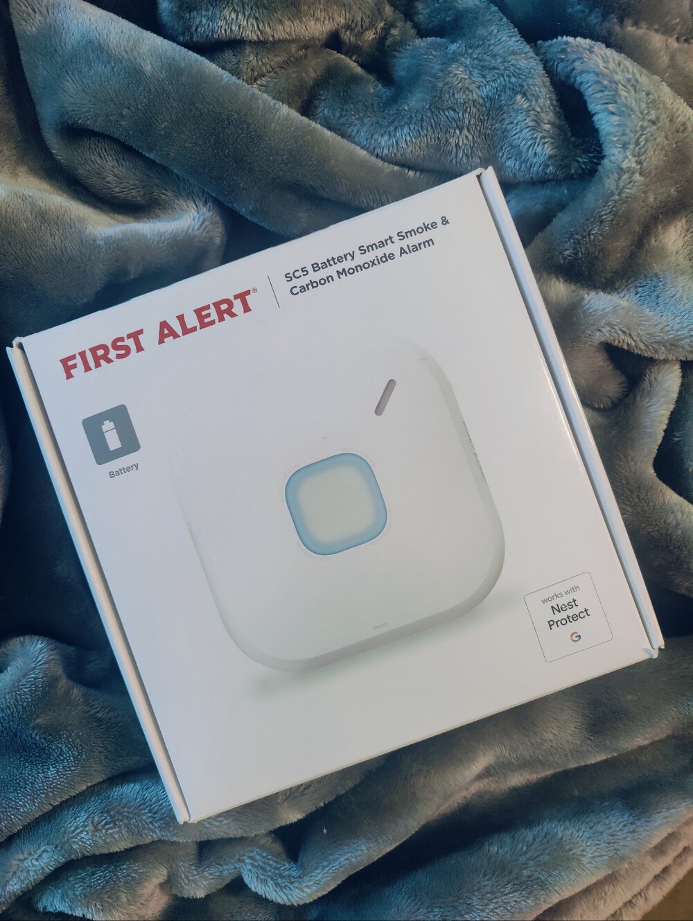 New Smart FIRST ALERT Smoke & Carbon Home Alarm Detector (Battery)